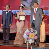 TOP 10 DOANH NHÂN TÂM - TÀI 2019
